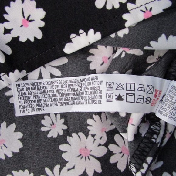 Daisy Ruffle Tank Top - Picture 4 of 4